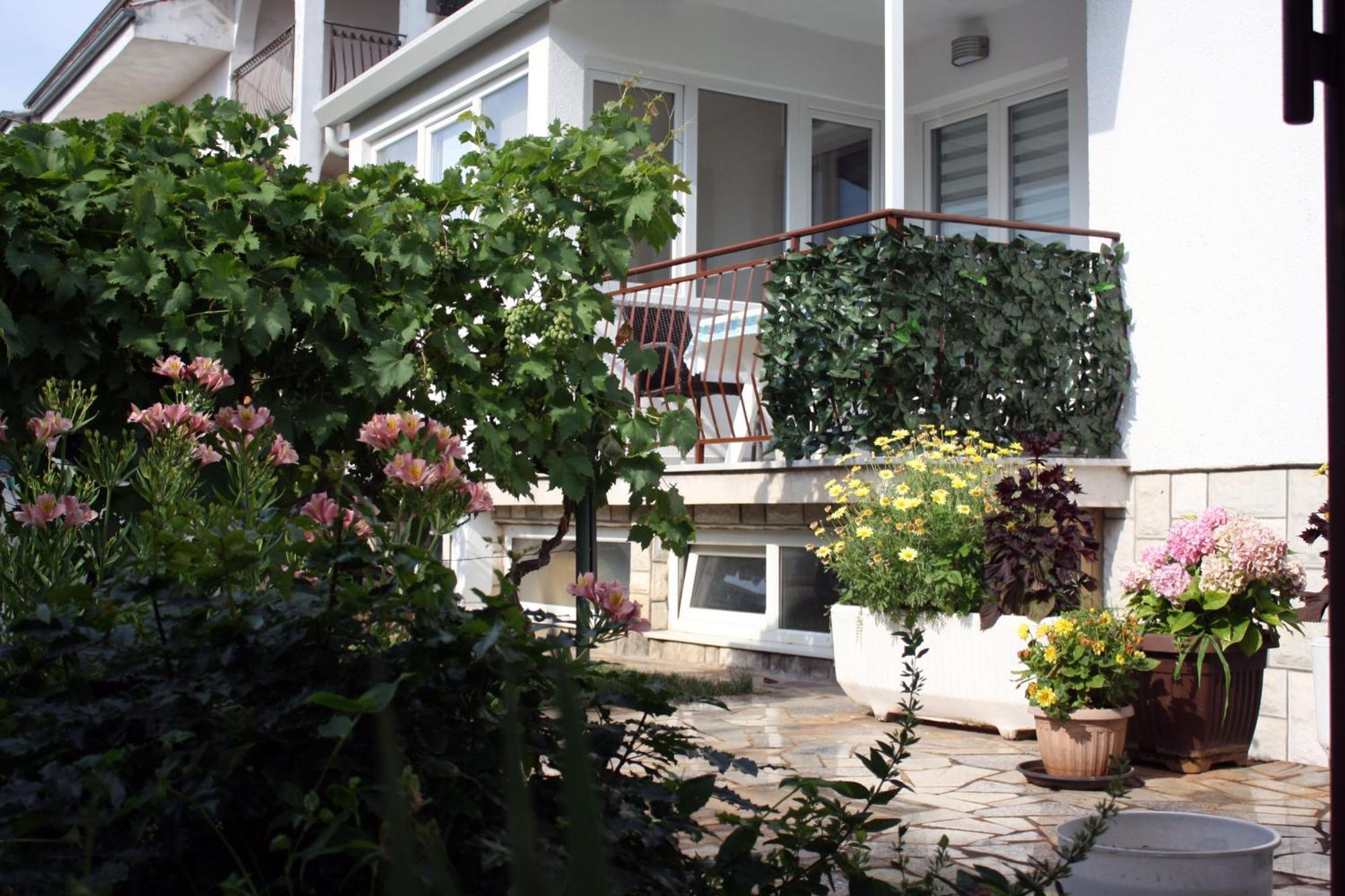 Apartment Vera Umag Exterior photo
