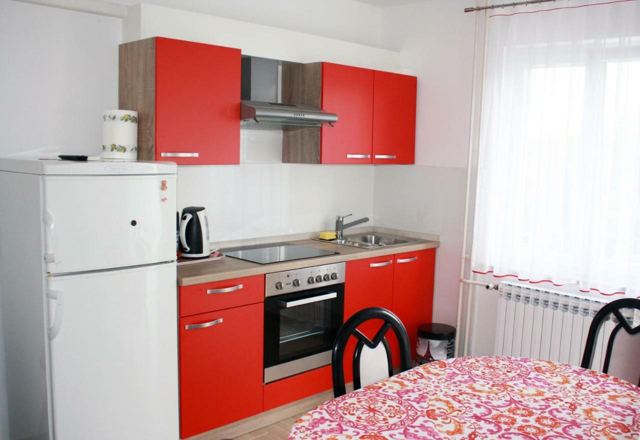 Apartment Vera Umag Exterior photo