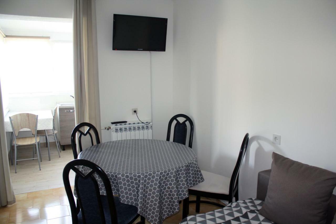 Apartment Vera Umag Exterior photo
