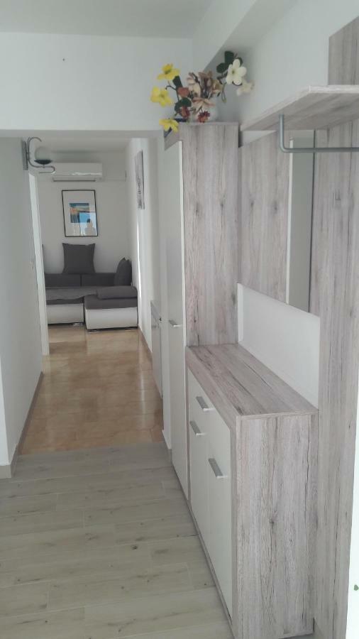 Apartment Vera Umag Exterior photo