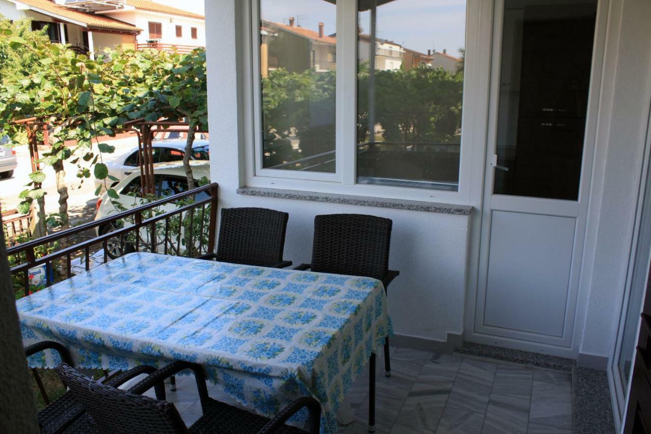 Apartment Vera Umag Exterior photo